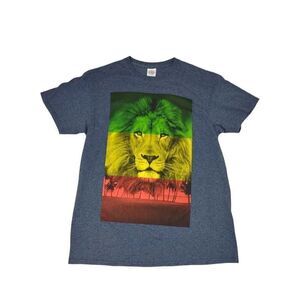 Lion Face Rastafarian T-shirt Size Medium Off Center Print